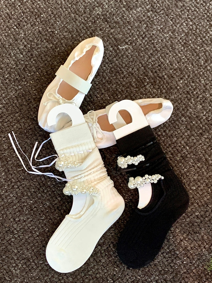 Black/White Cut-out Design Bowknot And Beaded Decorated Calf Socks