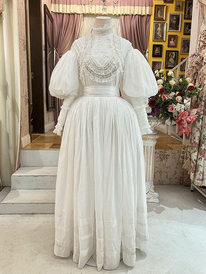 White Leg-of-Mutton Sleeves Vintage Lace Blouse and White Skirt Long Version Set
