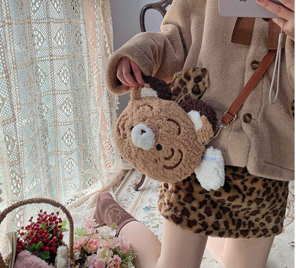 Tiger and Teeth Plush Tiger Head-Shaped Crossbody