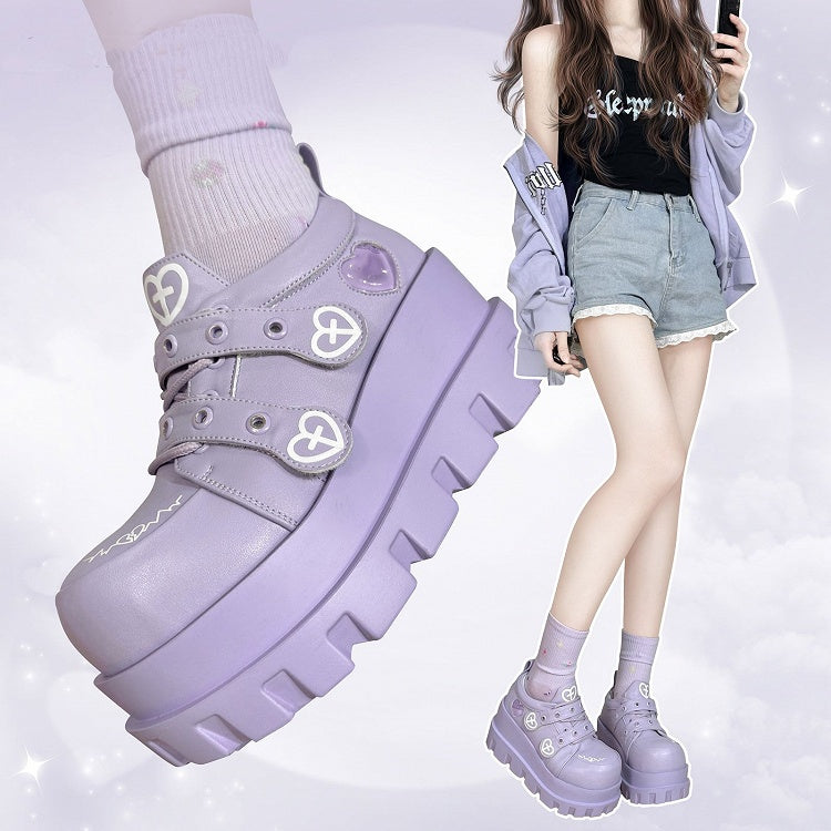 Purple Water Injected Heart Design Platforms