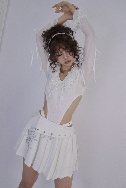 Butterfly Embroidery White Pleated Skirt
