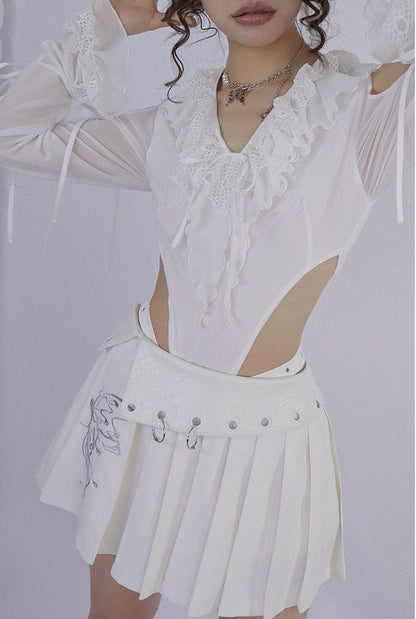 Butterfly Embroidery White Pleated Skirt