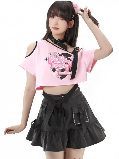 Pink Asymmetrical Open-shoulder Graphic T-shirt with Choker