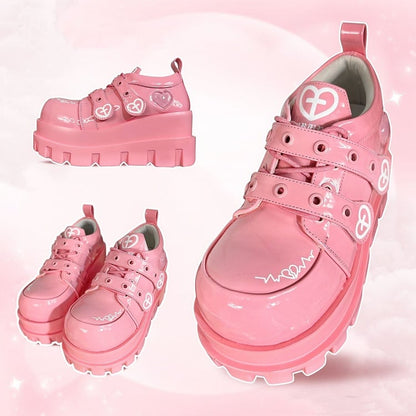 Pink Water Injected Heart Design Platforms