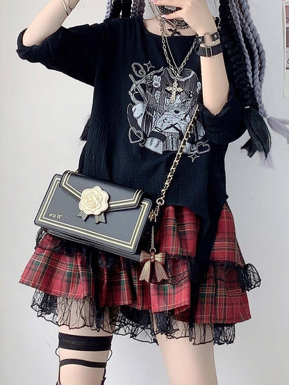 Rose Design Black Envelope Shaped Crossbody Ita Bag
