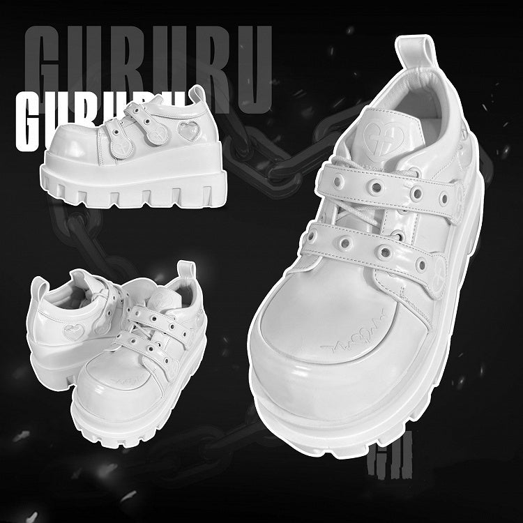 White Water Injected Heart Design Platforms