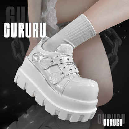 White Water Injected Heart Design Platforms