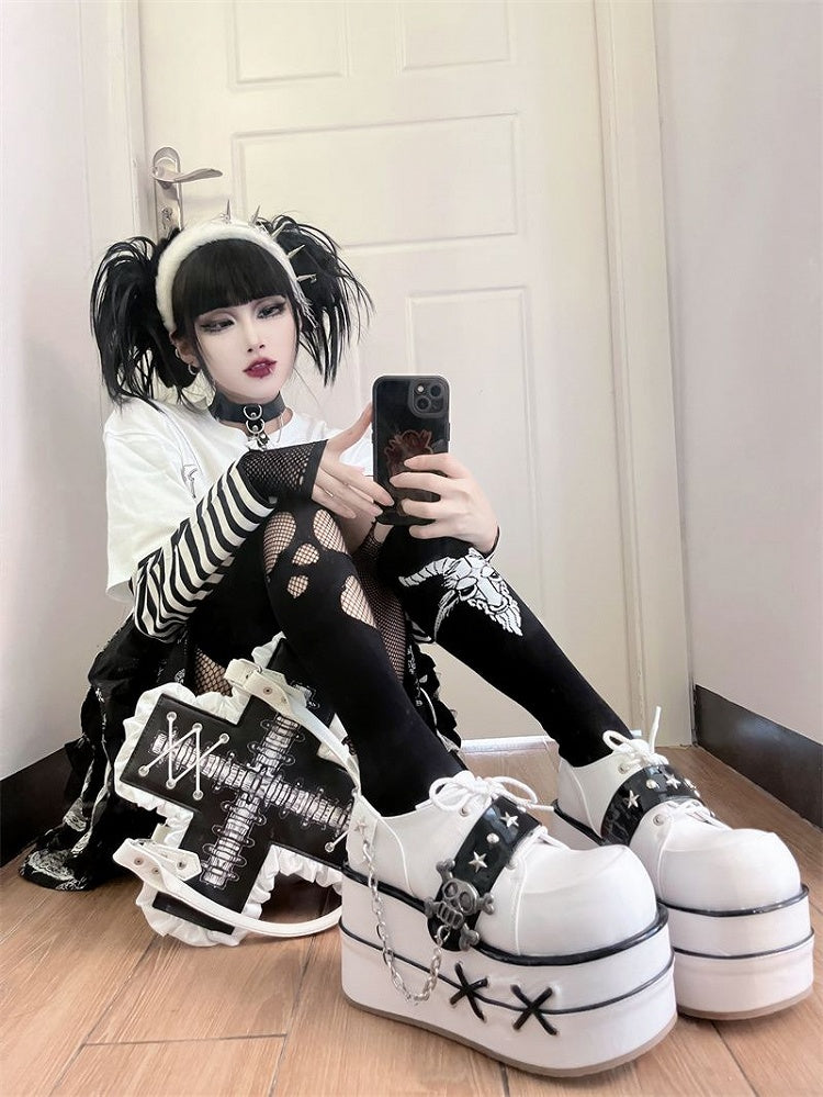 Black and White Star Hunter Pirates Skull Design Gothic Platforms