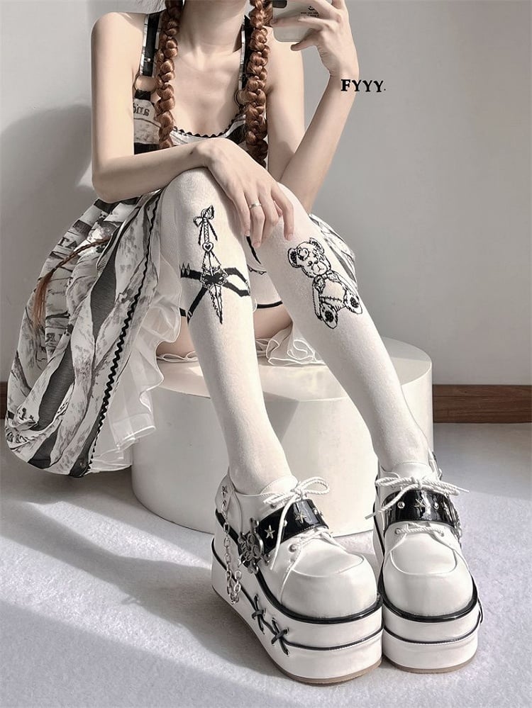 Black and White Star Hunter Pirates Skull Design Gothic Platforms