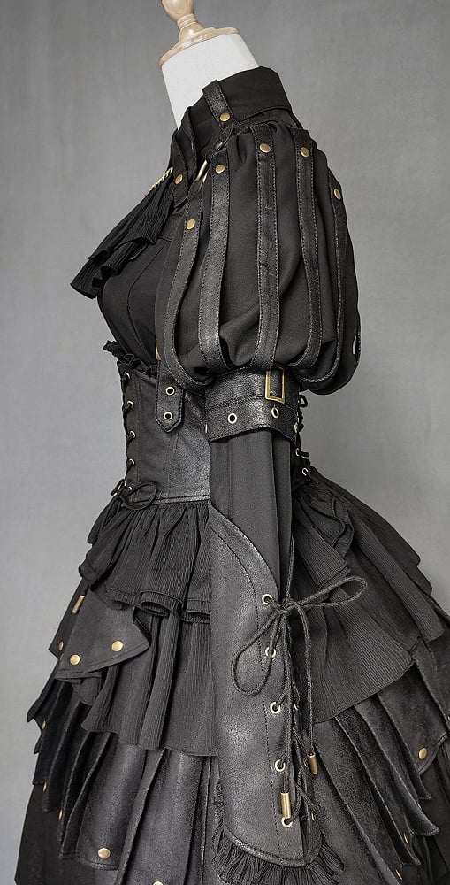 Black Gothic Lolita Under Bust Corset High Waist Layered Pleated Skirt with Shoulder Straps