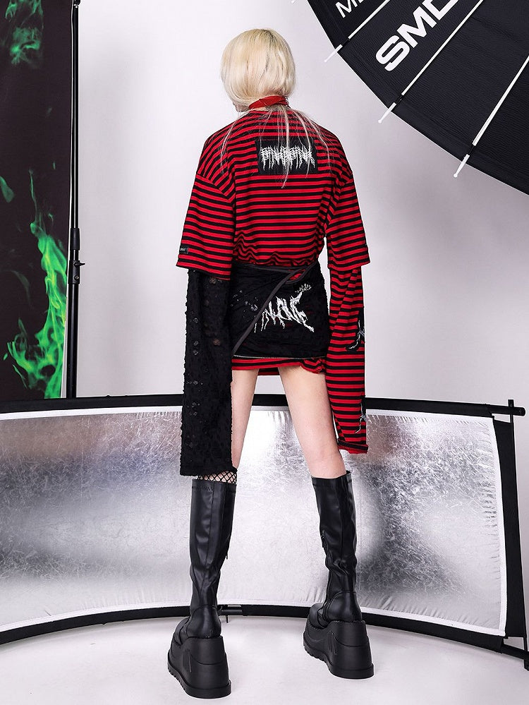 Metal Crescent Moon Chain Design Black/Red PU Choker