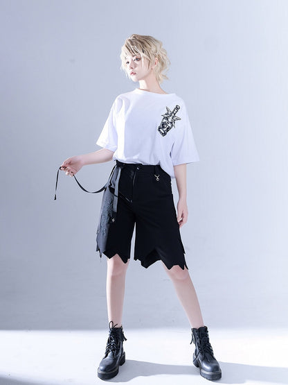 Glimpse Gossip Potion Bottle Embroidery Round Neck T-shirt