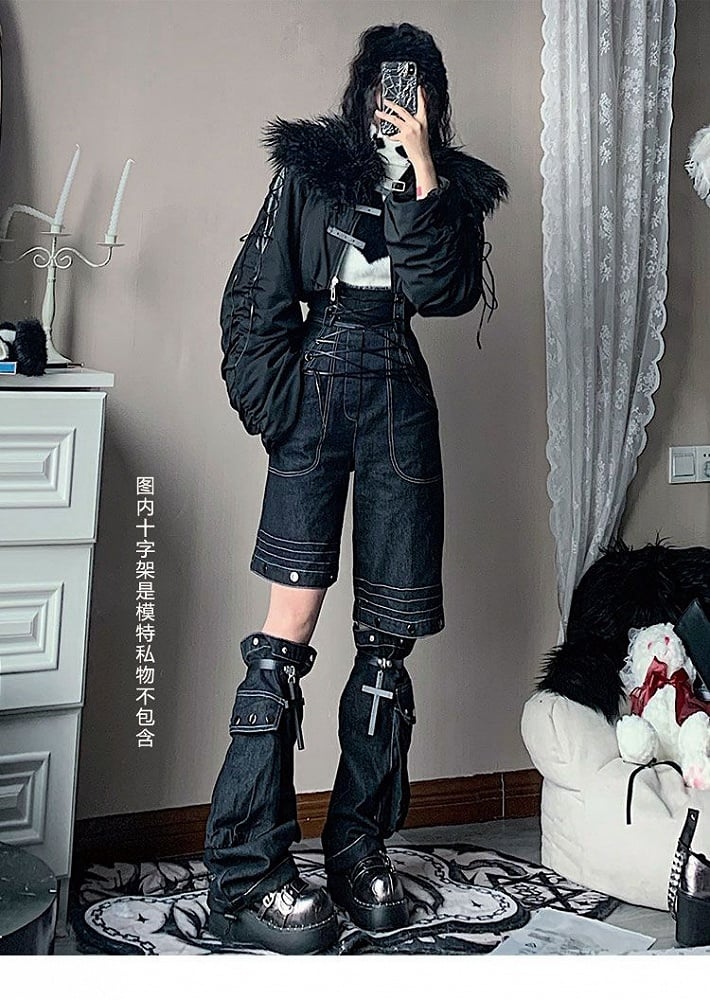 Versatile Cargo Jeans / Shorts