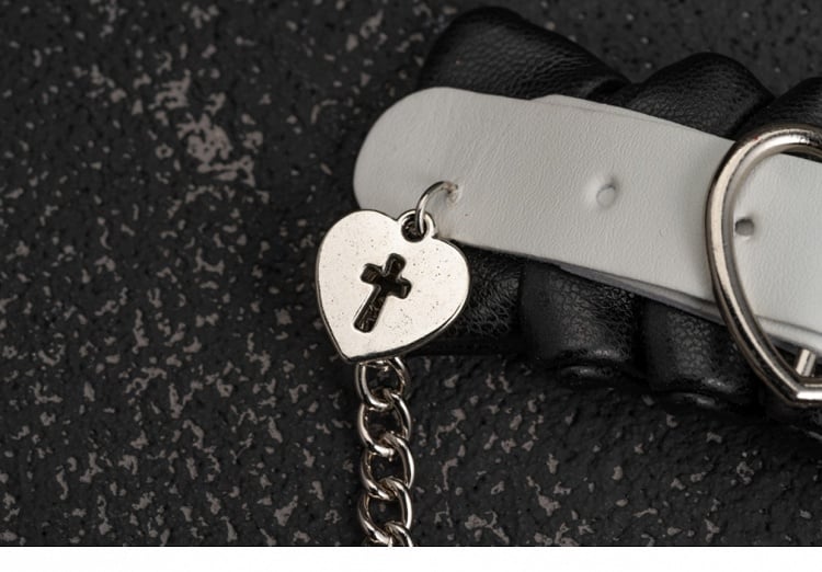 Handmade Faux Leather Sweetheart Buckle Design Hairclip