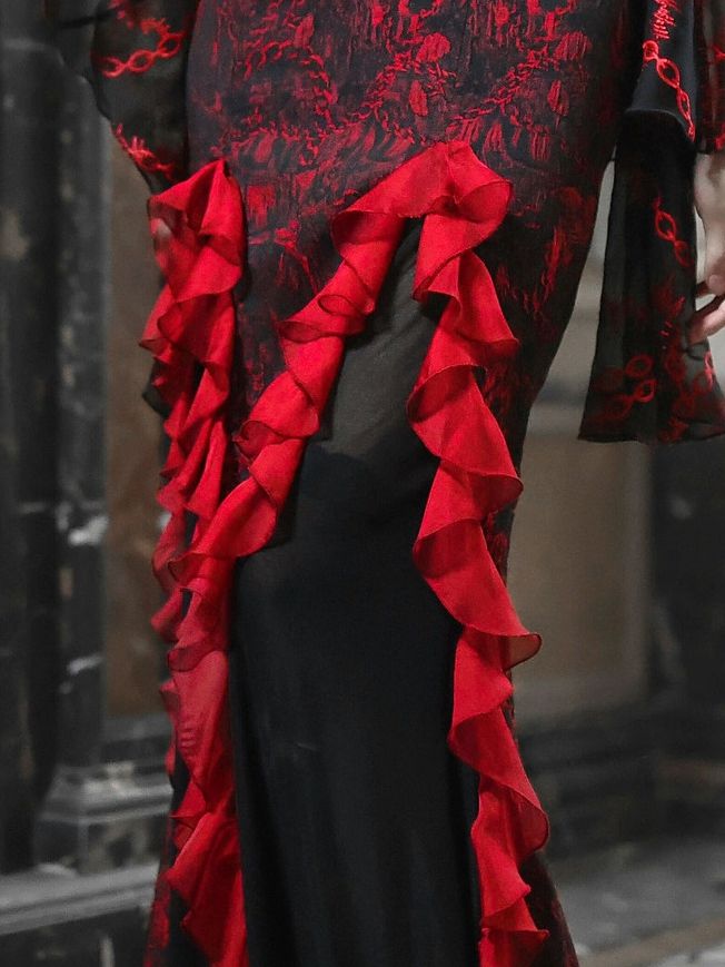 Romantic Goth Jacquard Mermaid Skirt Cascading Ruffle Trim Vampire Outfits