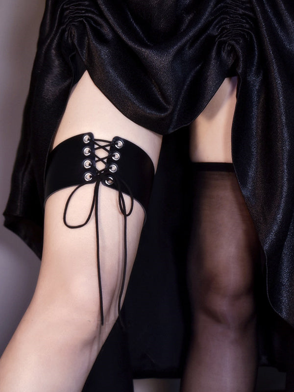 PU Black / White / Red Lace-up Garter