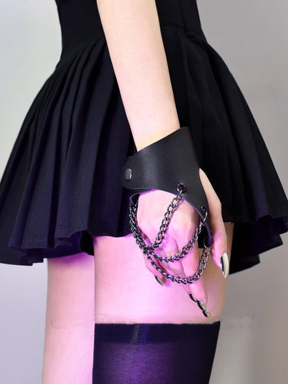 Black / White PU Chain Glove