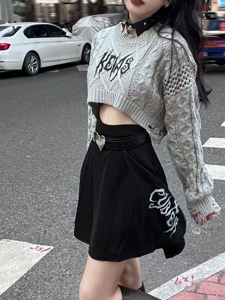 Clearance-Free Size for Bust 120CM Gray Punk Round Neck Distressed Cropped Sweater