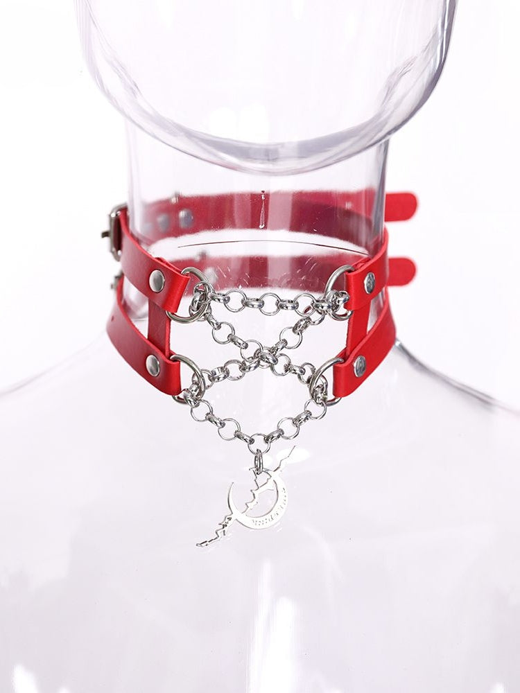 Metal Crescent Moon Chain Design Black/Red PU Choker