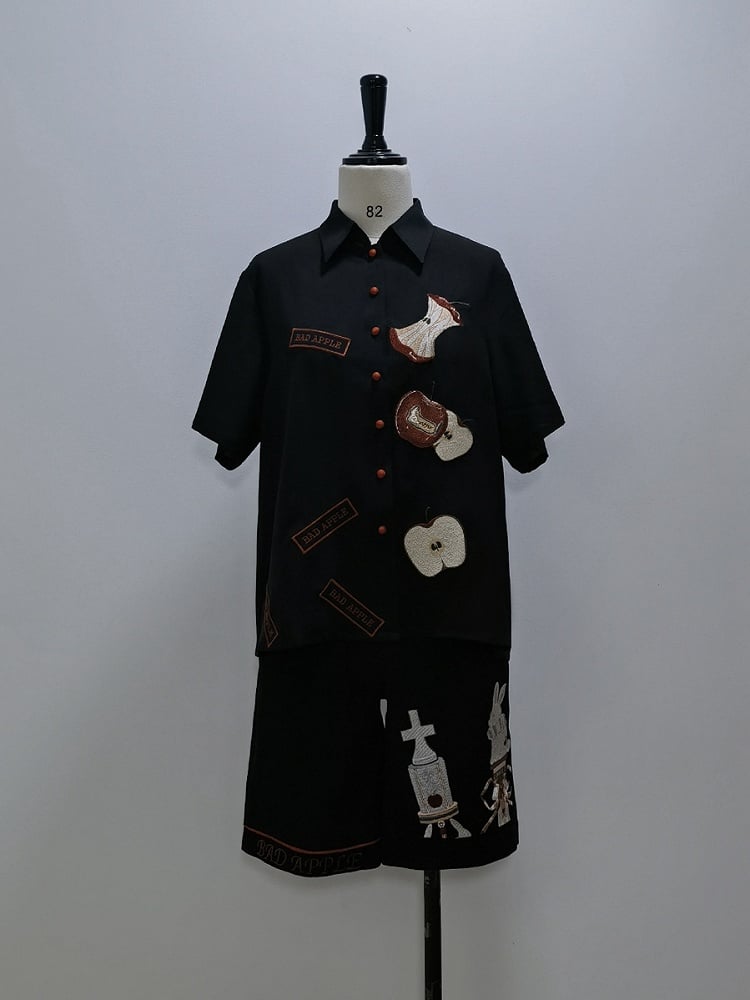 Black Ouji Fashion Shorts Rabbit Embroidery Details